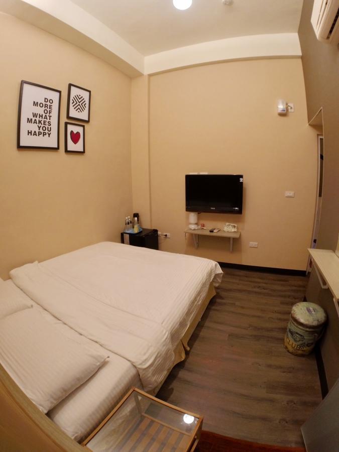I Wow Bed & Breakfast Xiaoliuqiu Exterior photo